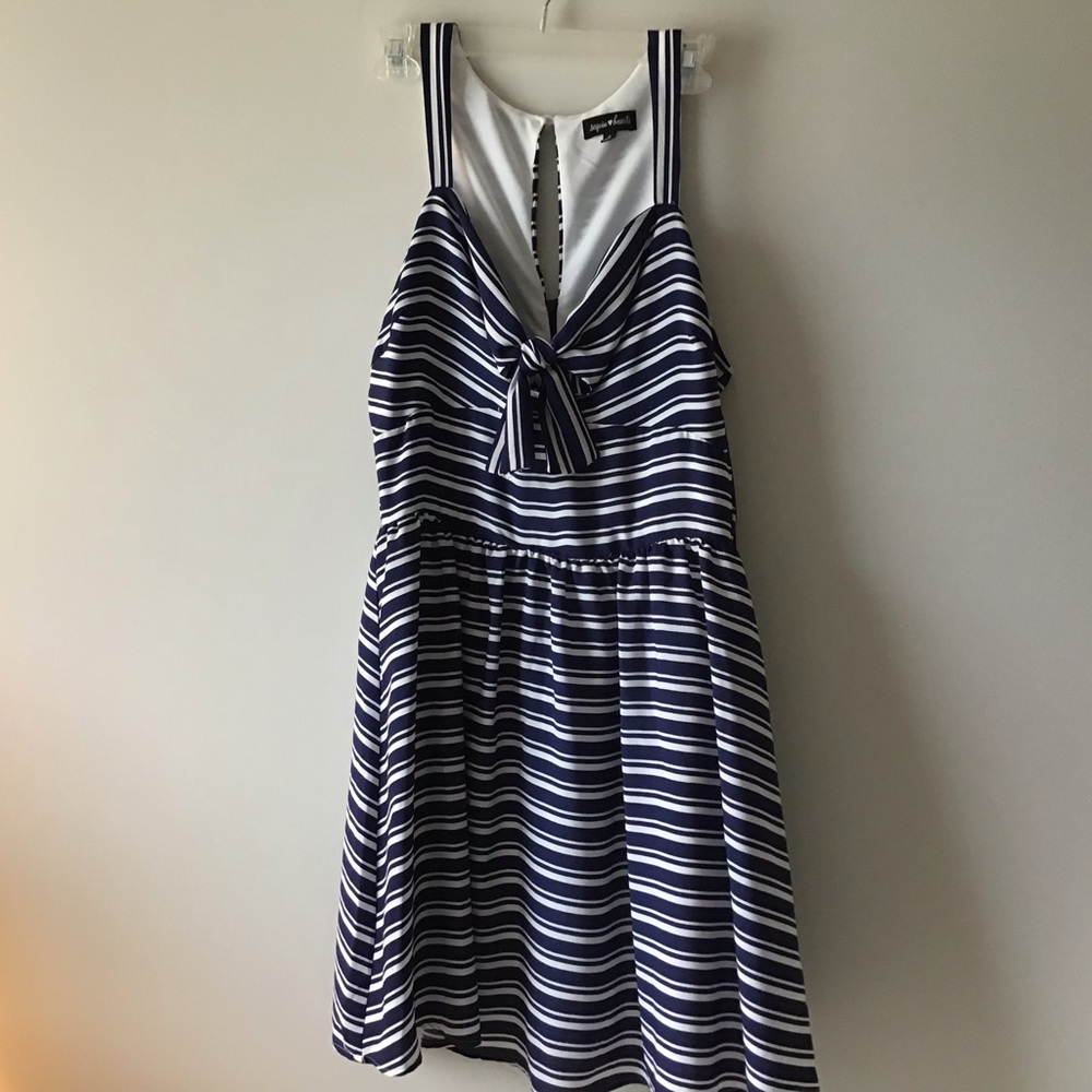 Dress Size 11 Juniors Navy White Stripe NWT